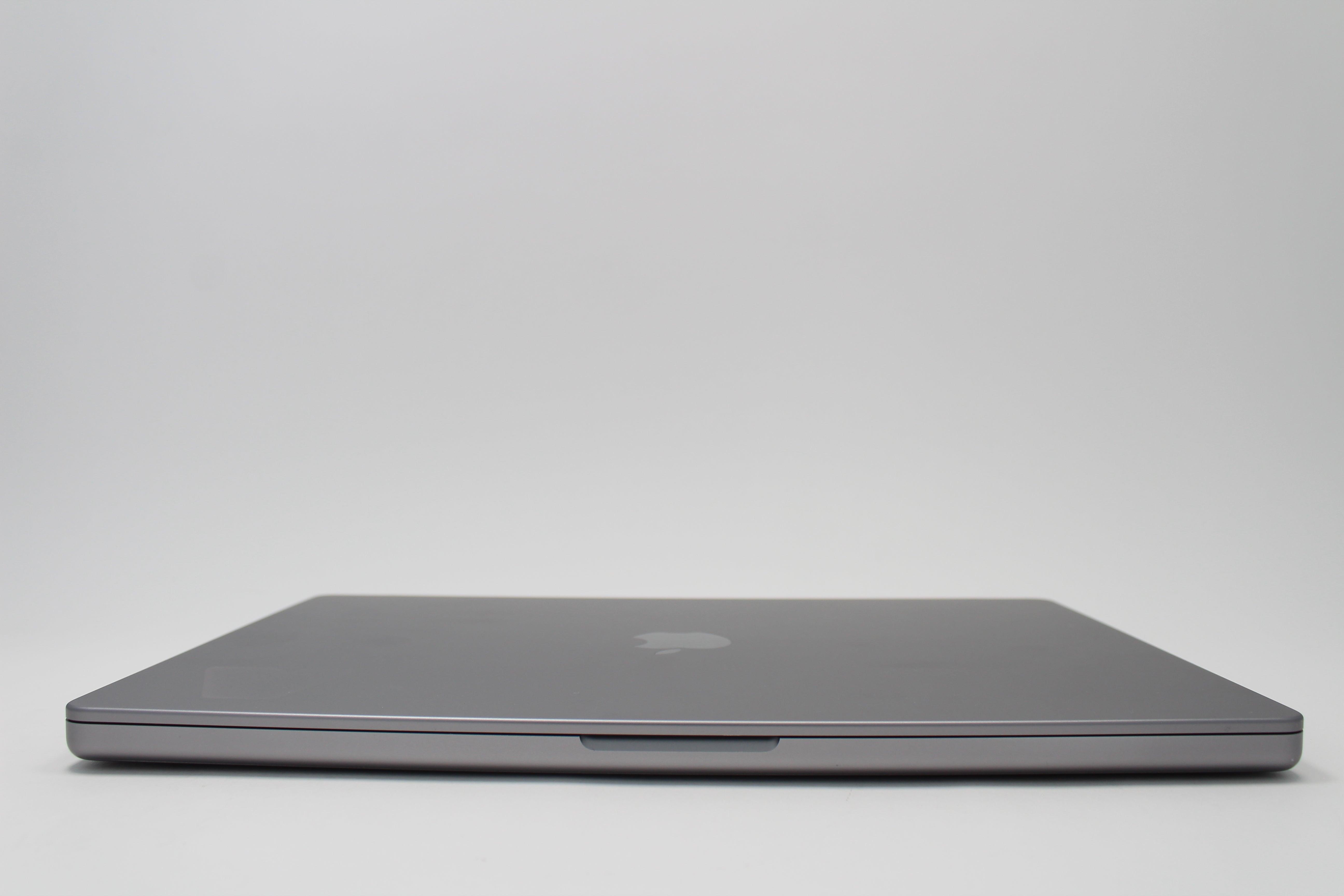 Powerhouse 2021 Apple MacBook Pro 16-inch: M1 Pro, 32GB RAM, 2TB SSD in Space Gray