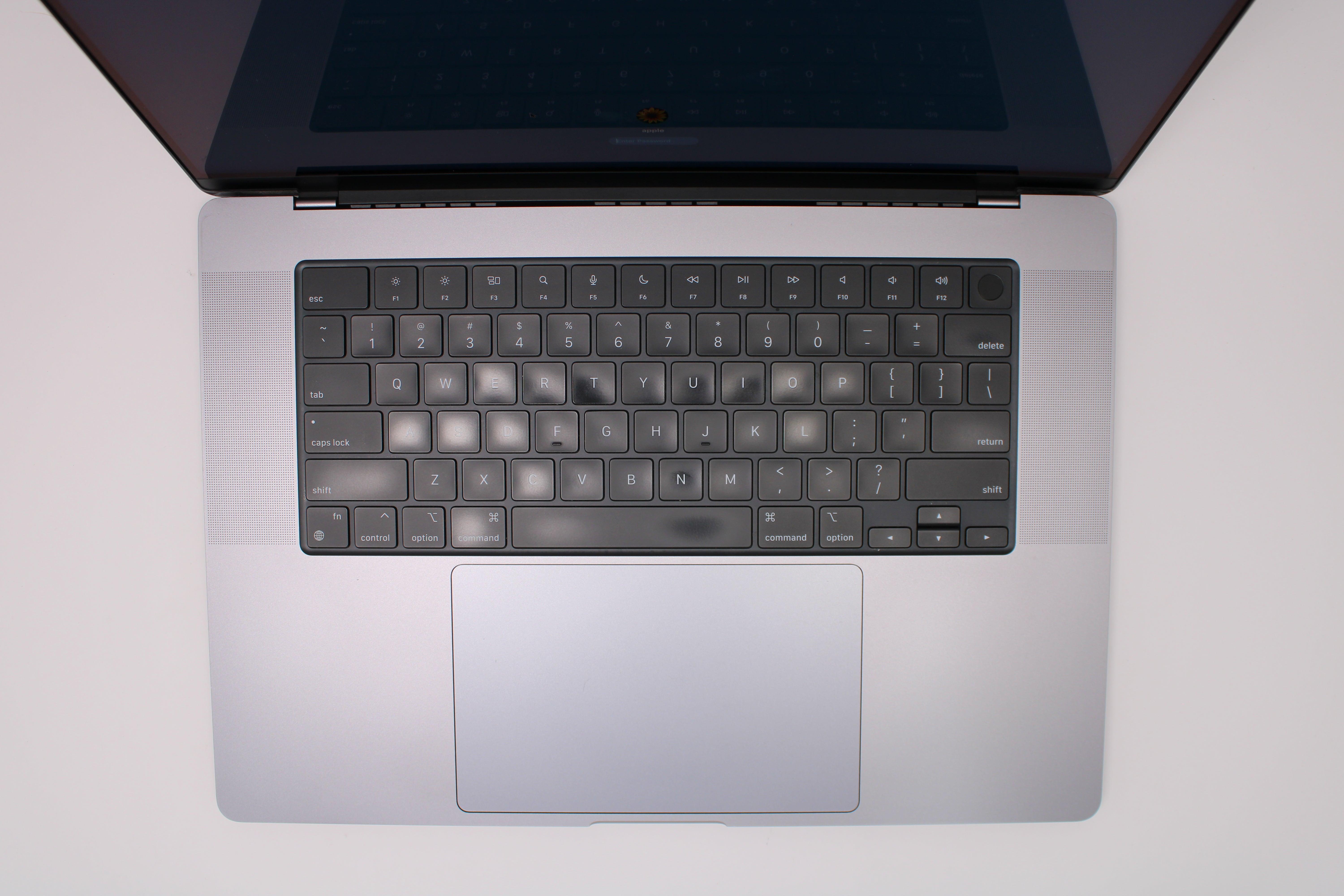 Powerhouse 2021 Apple MacBook Pro 16-inch: M1 Pro, 32GB RAM, 2TB SSD in Space Gray