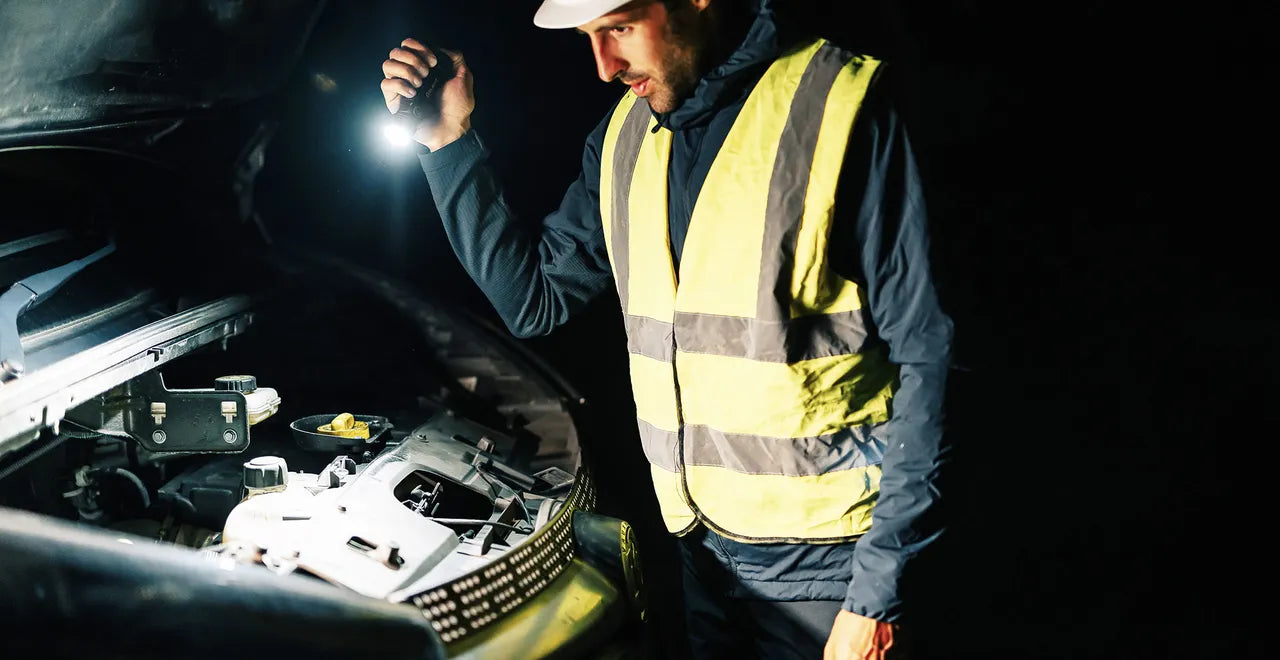 Olight Seeker 4 Pro CW - Your Ultimate Lighting Companion