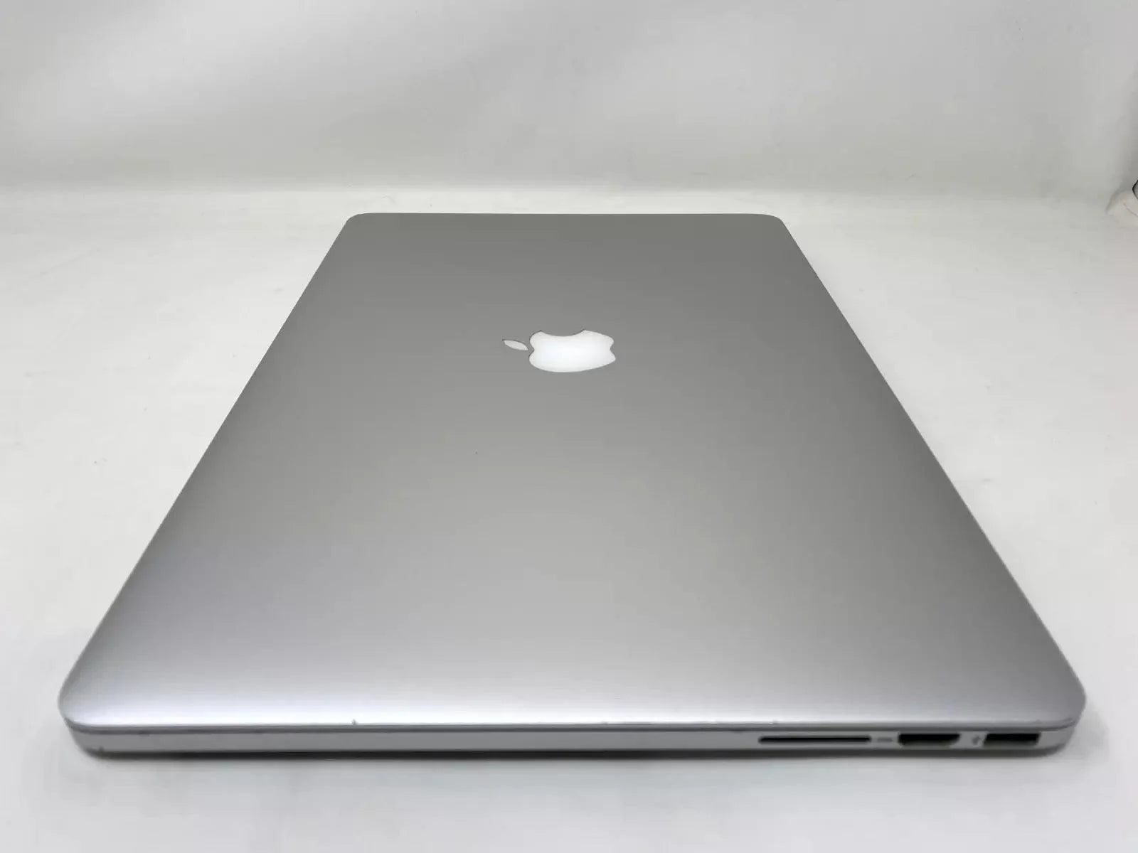 Powerhouse 2015 Apple MacBook Pro 15-inch: i7 2.5GHz, 16GB RAM, 512GB SSD, AMD Radeon R9 M370X, Space Grey
