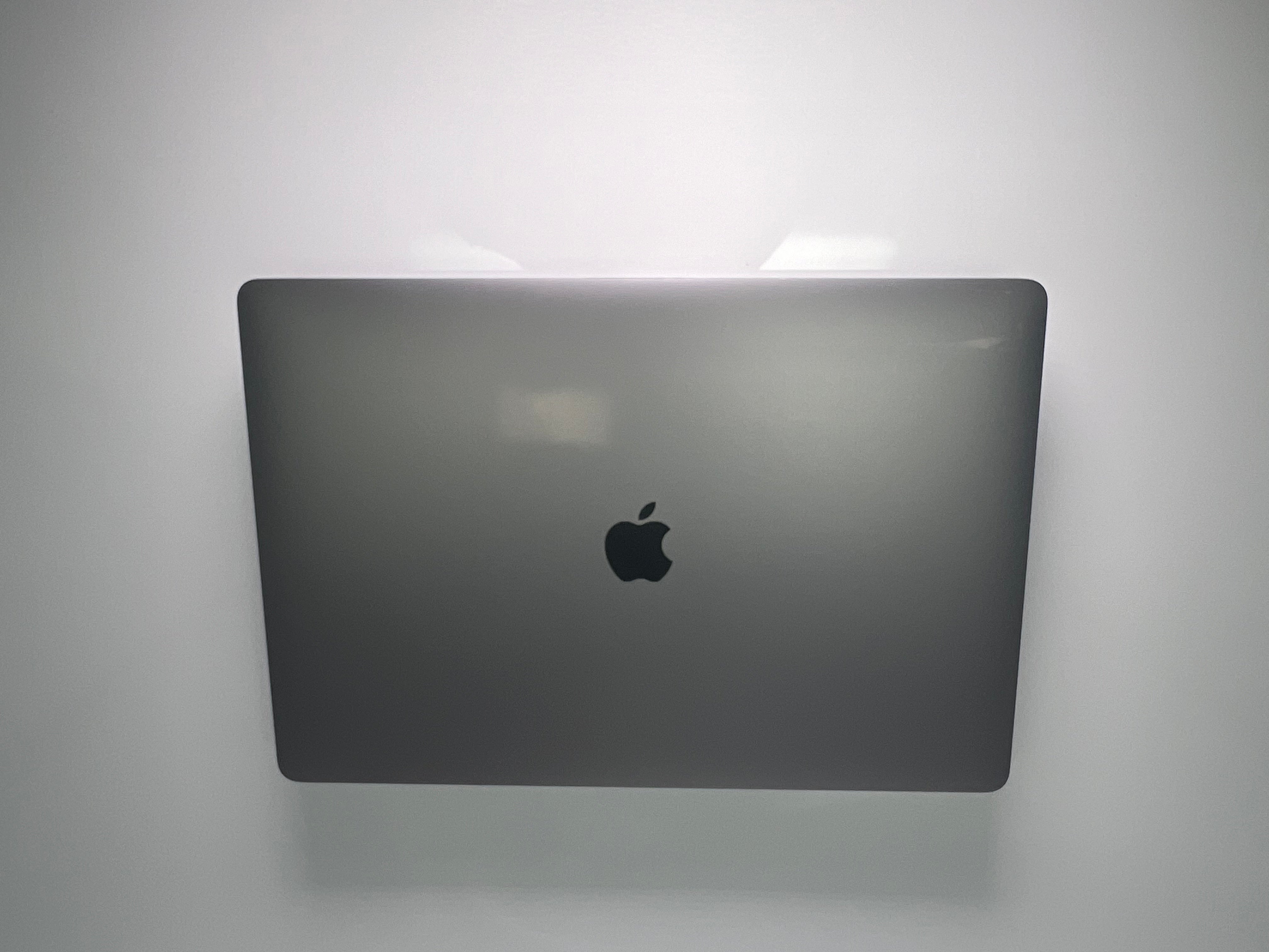 2019MacBook Pro 16 - 2.3GHz i9 16GB1TB？5500M | ，！