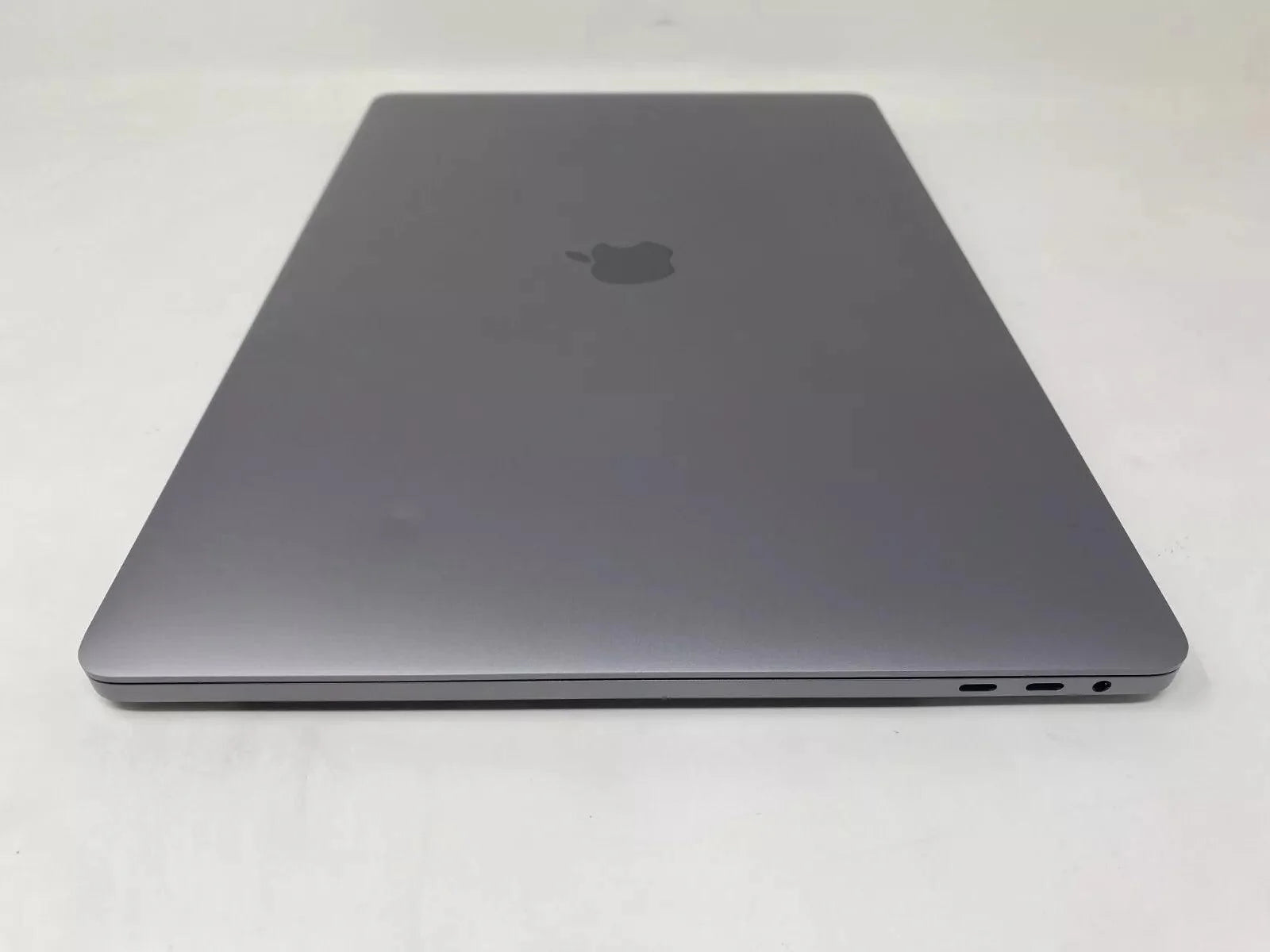 2019 Apple MacBook Pro 16-inch - Powerhouse for Pro Creators