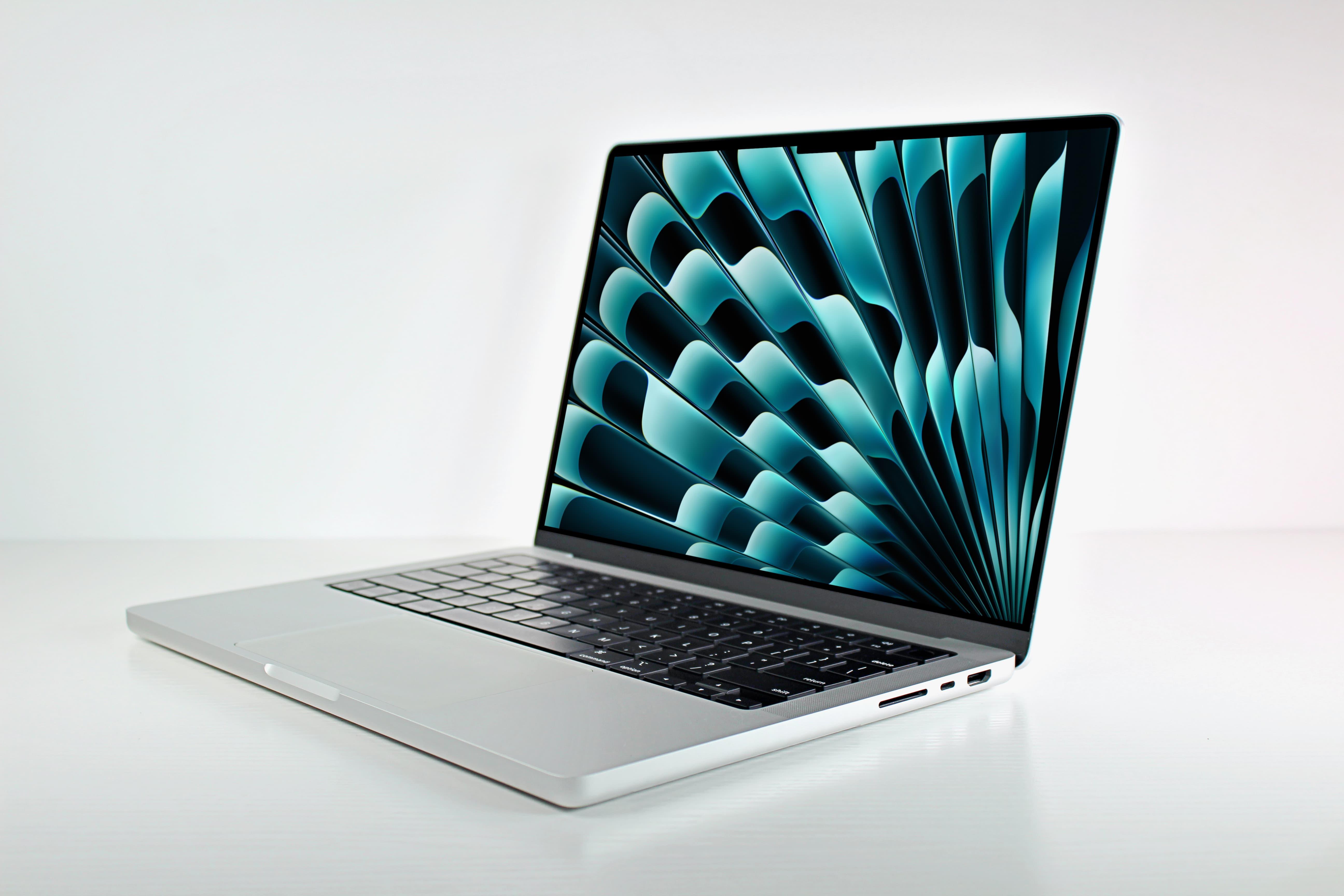 2023 Apple MacBook Pro 14-inch: Powerhouse for Professionals