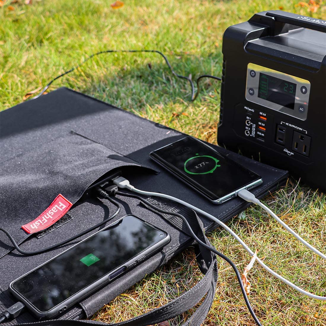 Flashfish 100W 18V Foldable Solar Panel with 5V USB - Your Portable Powerhouse