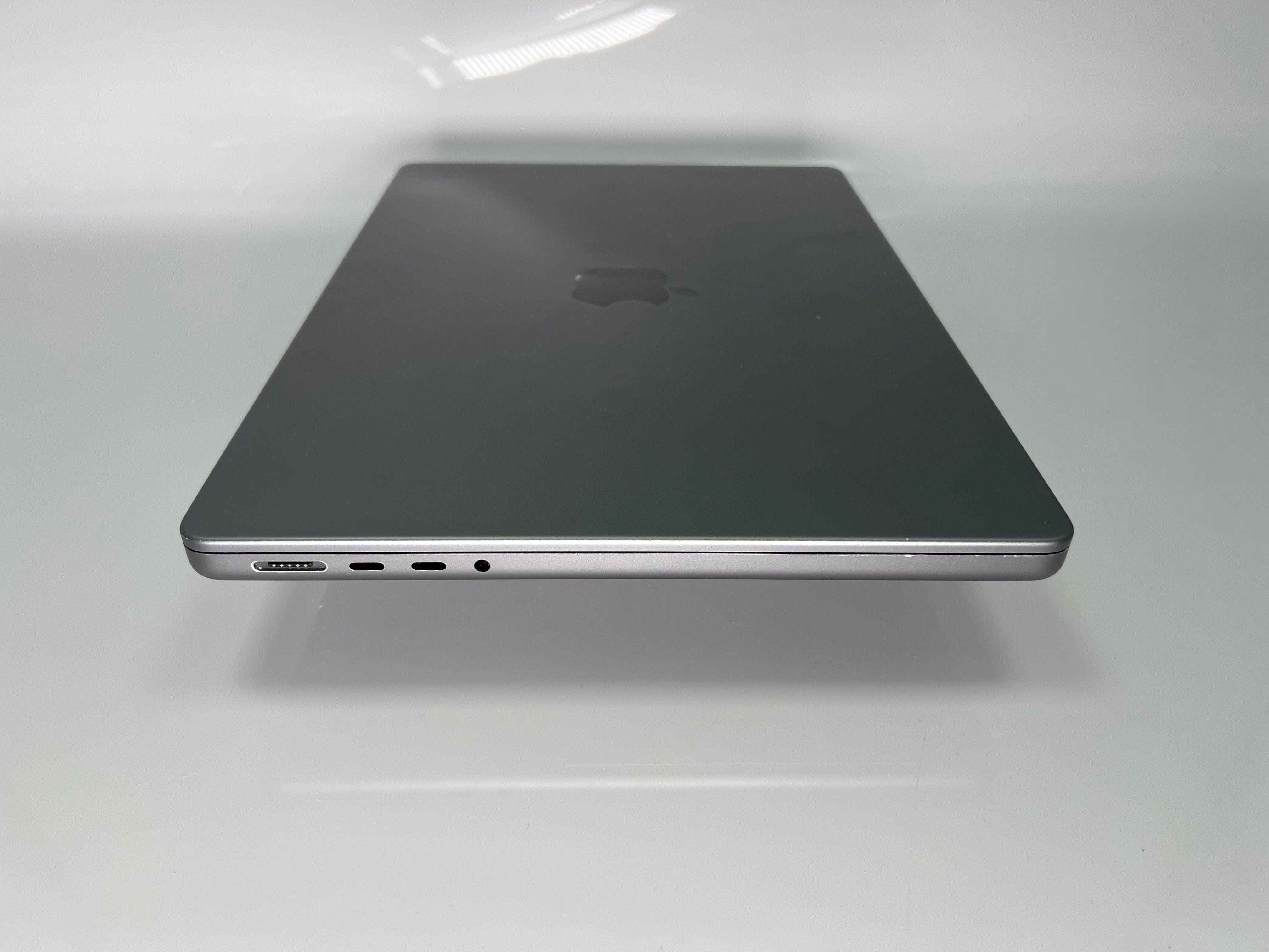 Powerhouse 2023 Apple MacBook Pro 14-inch: M2 Max, 96GB RAM, 1TB SSD
