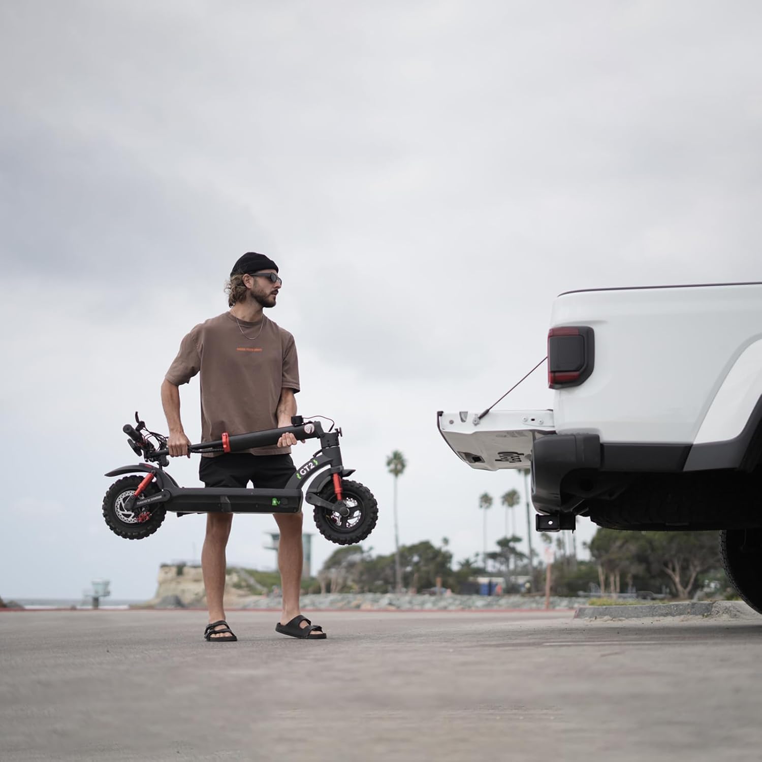 Isinwheel GT2 Off-Road Electric Scooter - Your Ultimate Adventure Companion