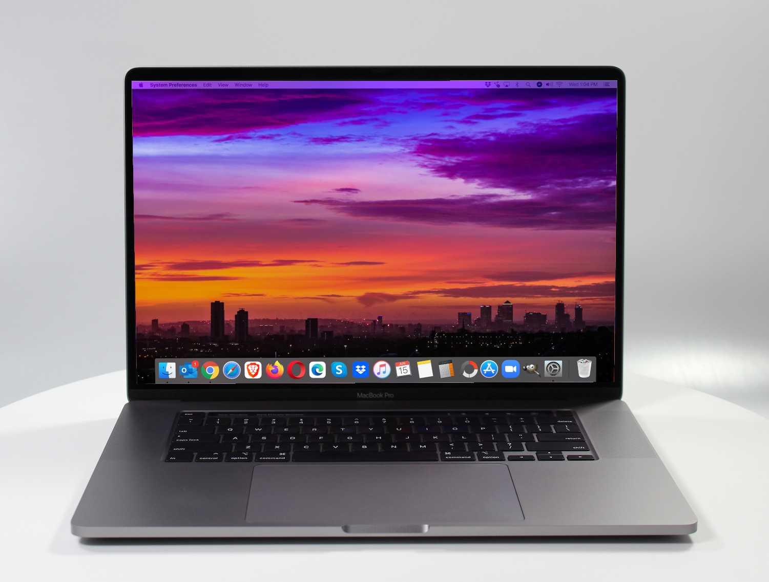 Powerhouse 2019 Apple MacBook Pro - 16 2.4GHz i9 64GB RAM 2TB SSD Space Grey (For Parts Only)