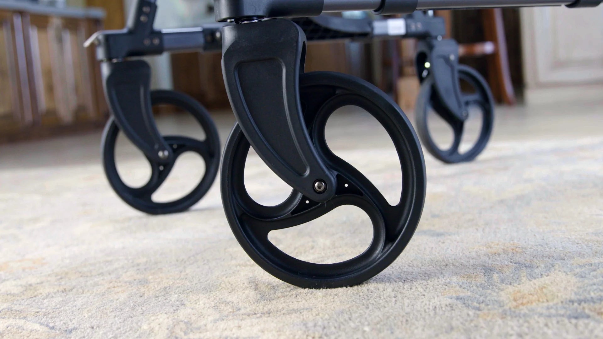 Journey UpWalker H200 Large Backsaver Rollator - Your Ideal Mobility Companion