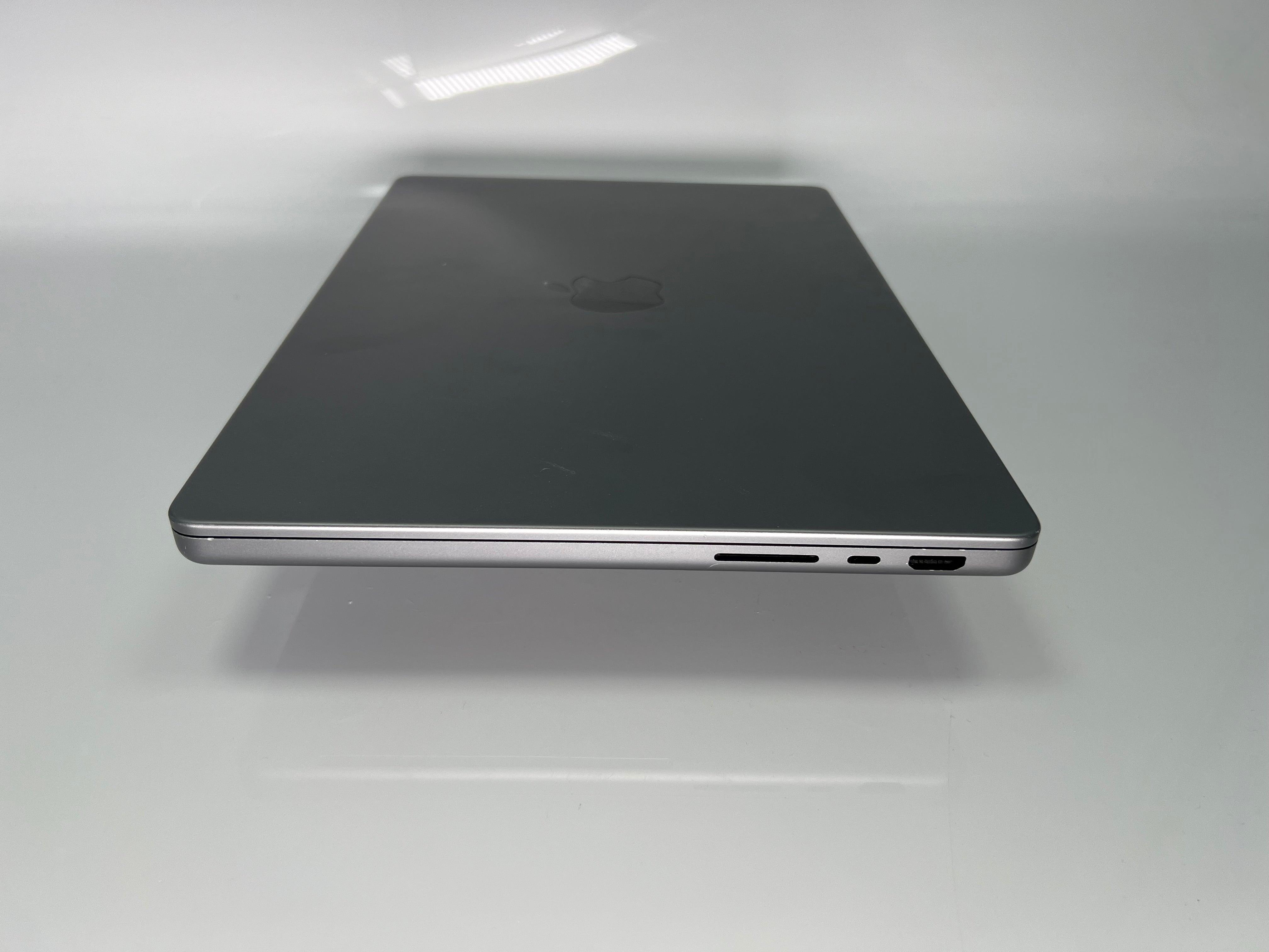 Powerhouse 2023 Apple MacBook Pro 14-inch: M2 Max, 96GB RAM, 1TB SSD