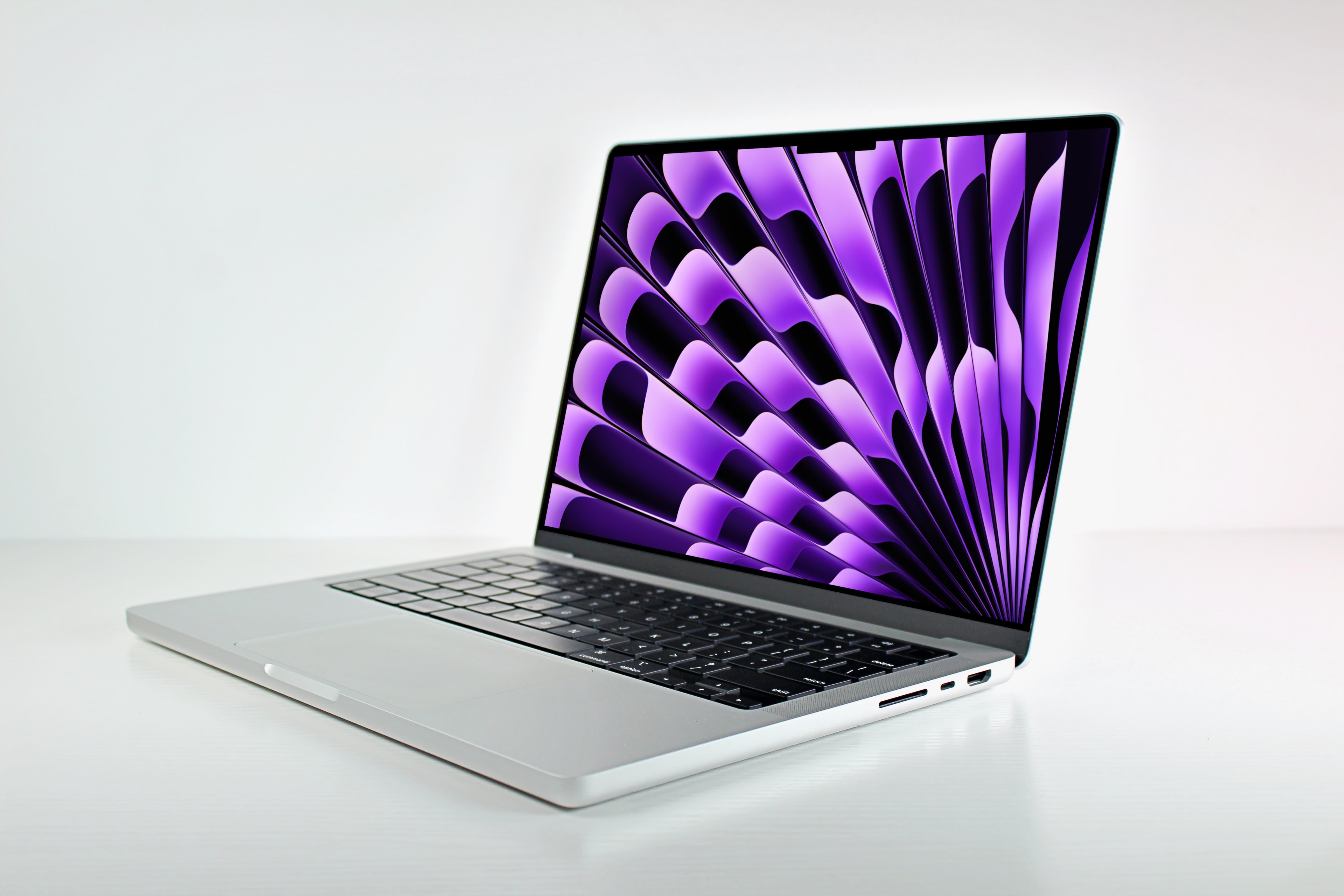 Apple MacBook Pro 14-inch M1 Max - Powerhouse for Professionals