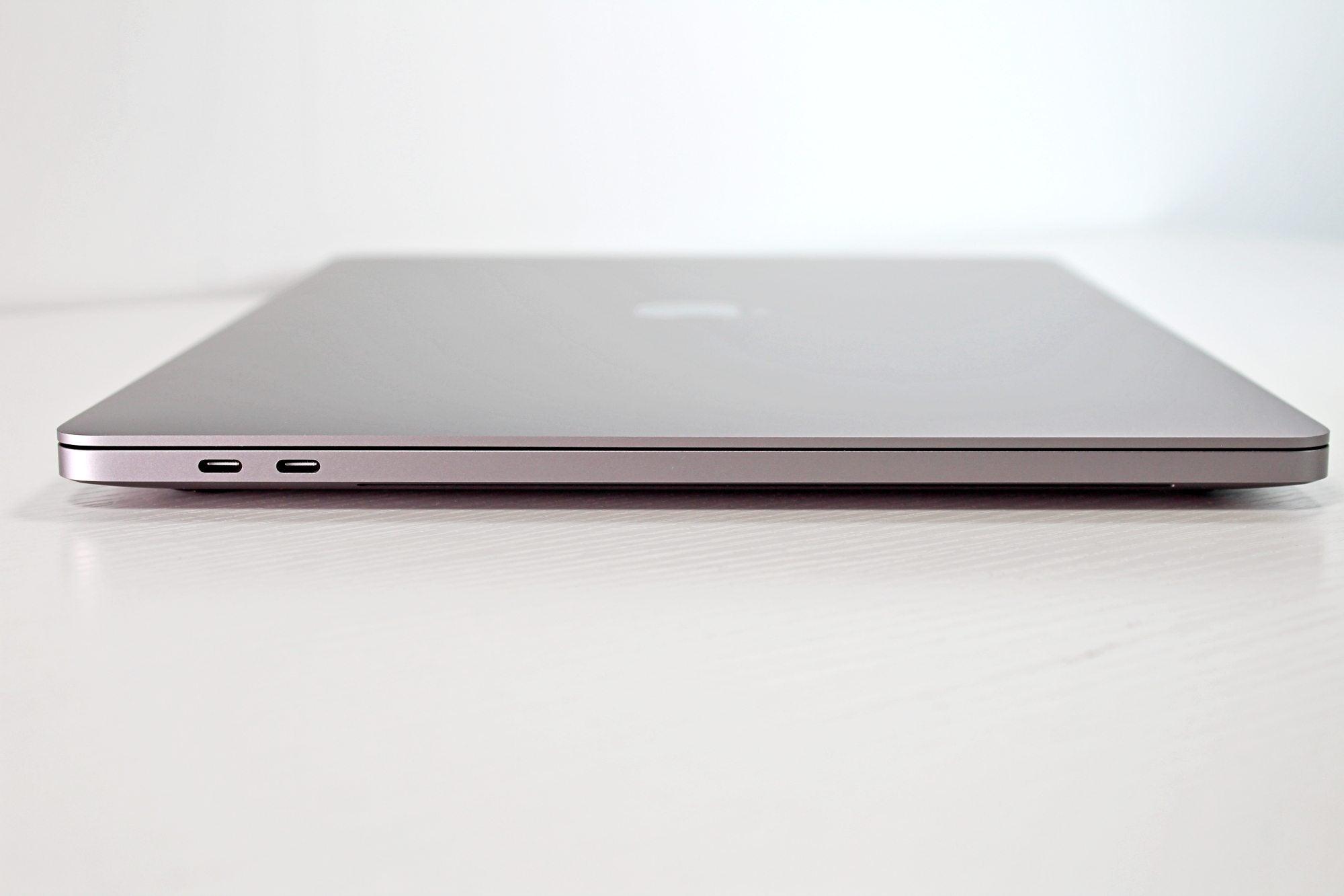 Powerhouse 2019 MacBook Pro 16-inch: 2.4GHz i9, 16GB RAM, 512GB SSD, Radeon Pro 5300M 4GB