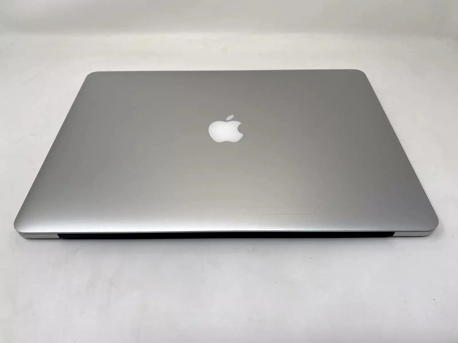 2015 Apple 15-inch MacBook Pro - High-Performance Silver Laptop