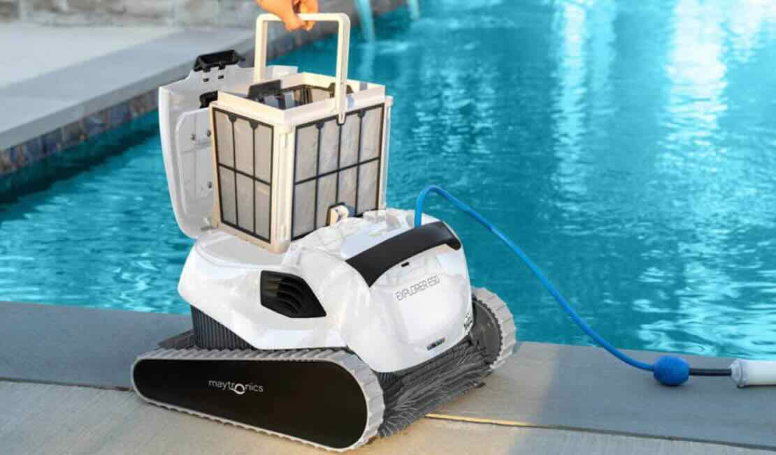 Maytronics Dolphin E50 - The Ultimate Robotic Pool Cleaner