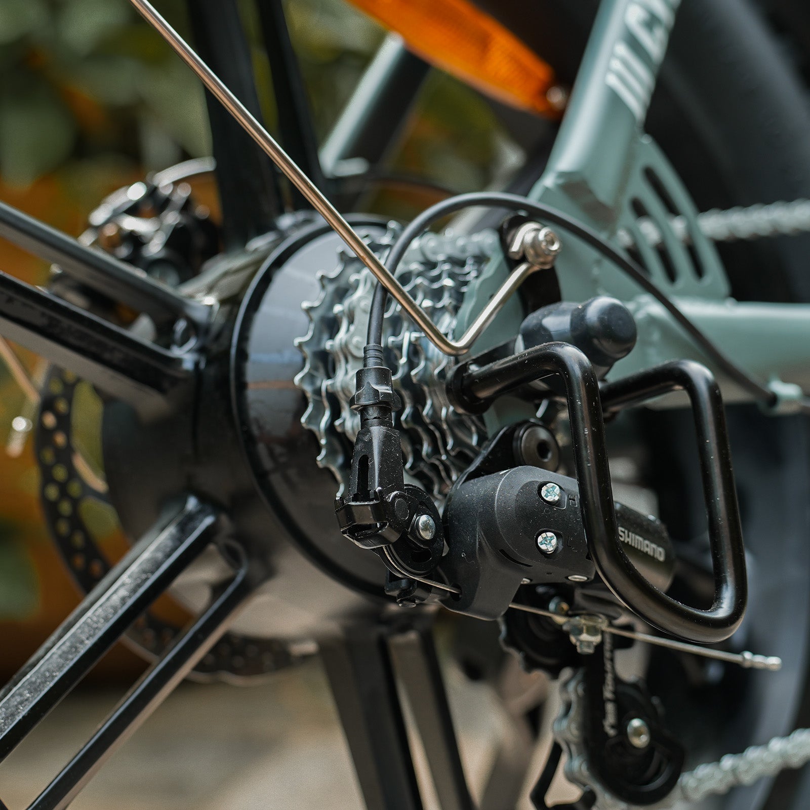 CycHunter Electric Moped - Your Ultimate Urban and Trail Companion