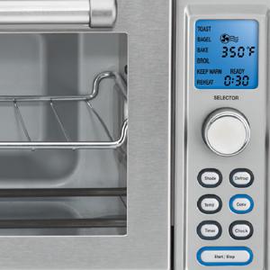 Cuisinart Deluxe Convection Toaster Oven - Your Culinary Companion