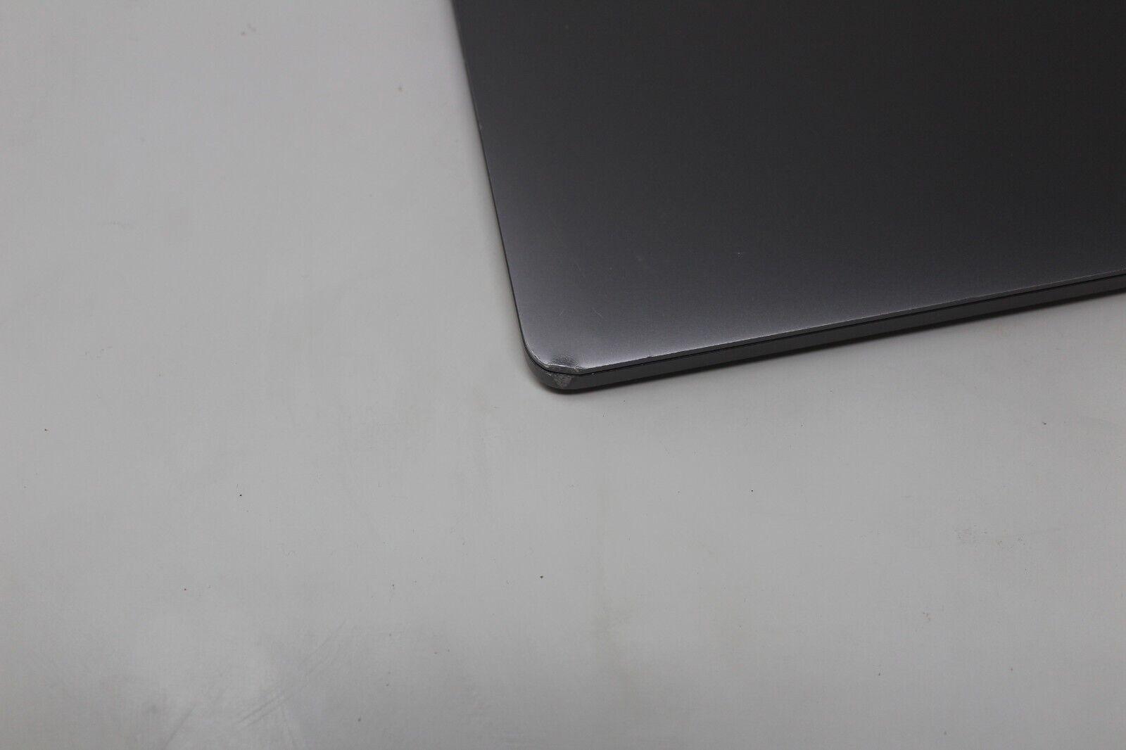 201916MacBook Pro - 2.4GHz Core i9 - 5500M - 16GB - 1TB - ,!