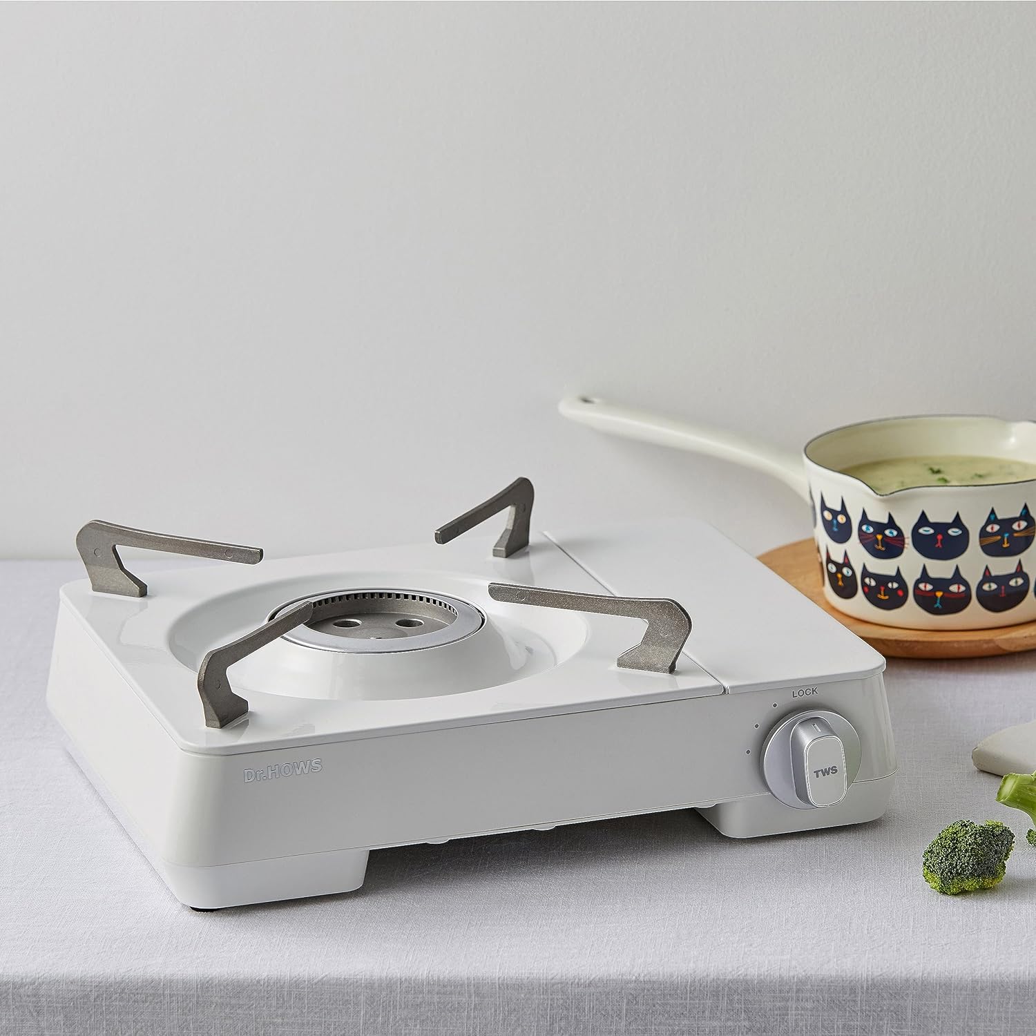 Dr.HOWS Twinkle Ultra-Portable Butane Gas Stove - Your Cooking Companion Anywhere!