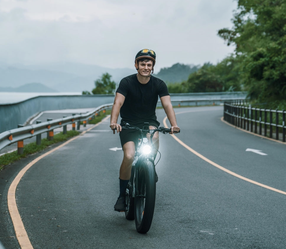 CycVerve All - Terrain Electric Bike: Your Ultimate Adventure Companion