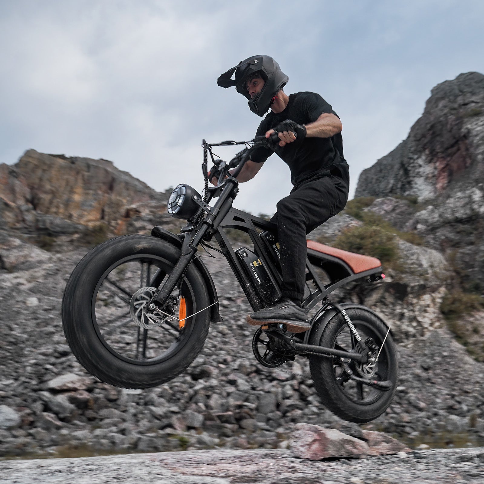 CycHunter Electric Moped - Your Ultimate Urban and Trail Companion