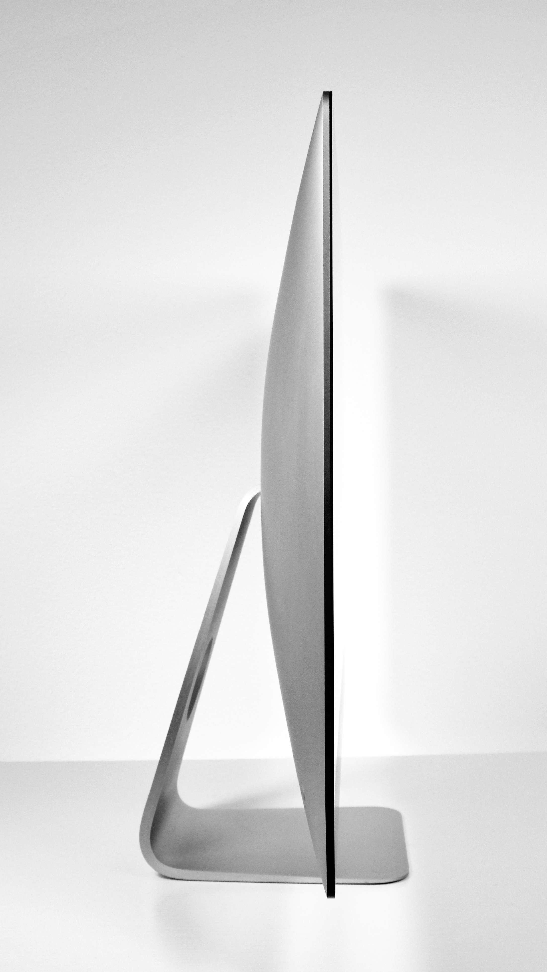 Powerhouse 2019 27-inch iMac: 3.6GHz i9, 64GB, 2TB SSD