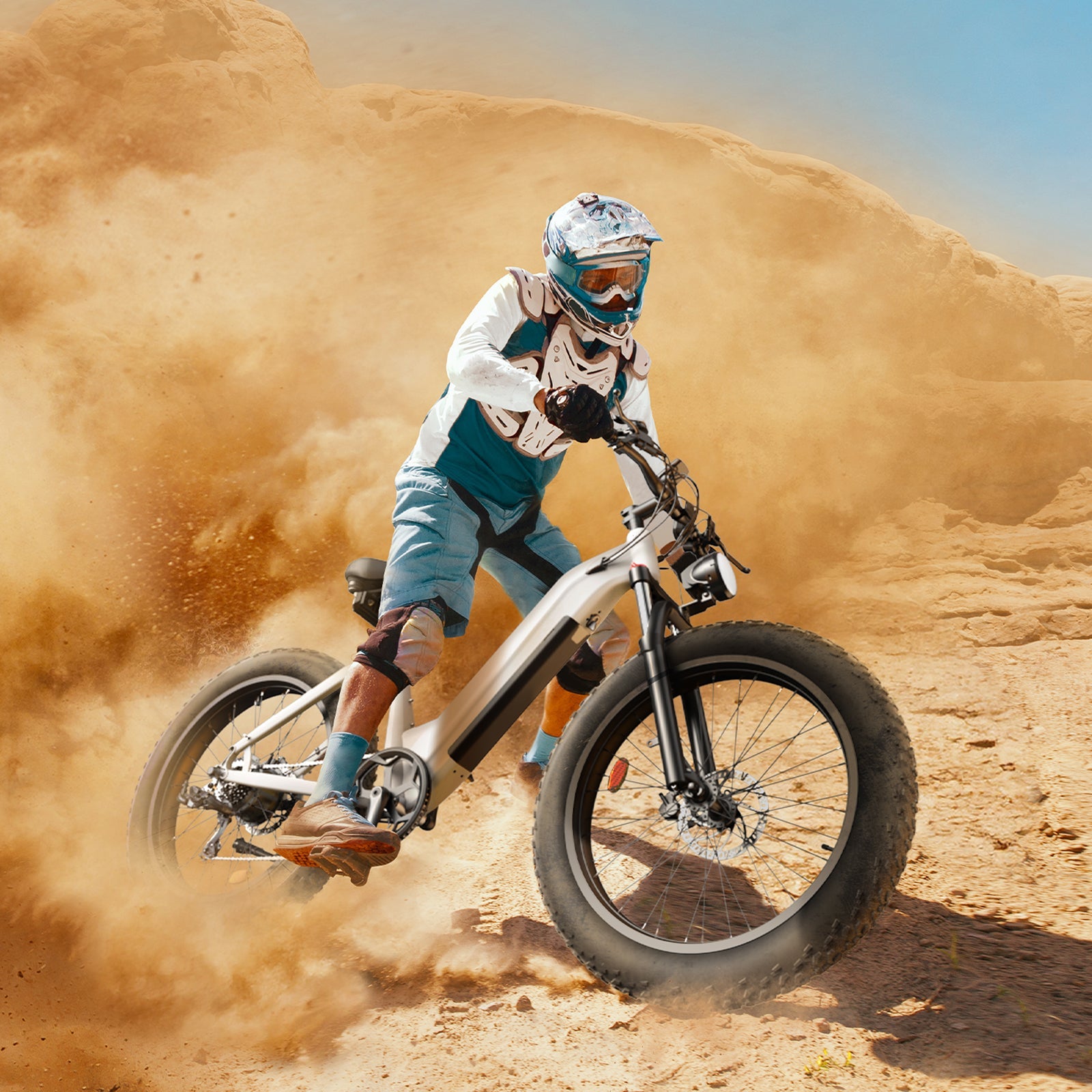CycVerve All - Terrain Electric Bike: Your Ultimate Adventure Companion