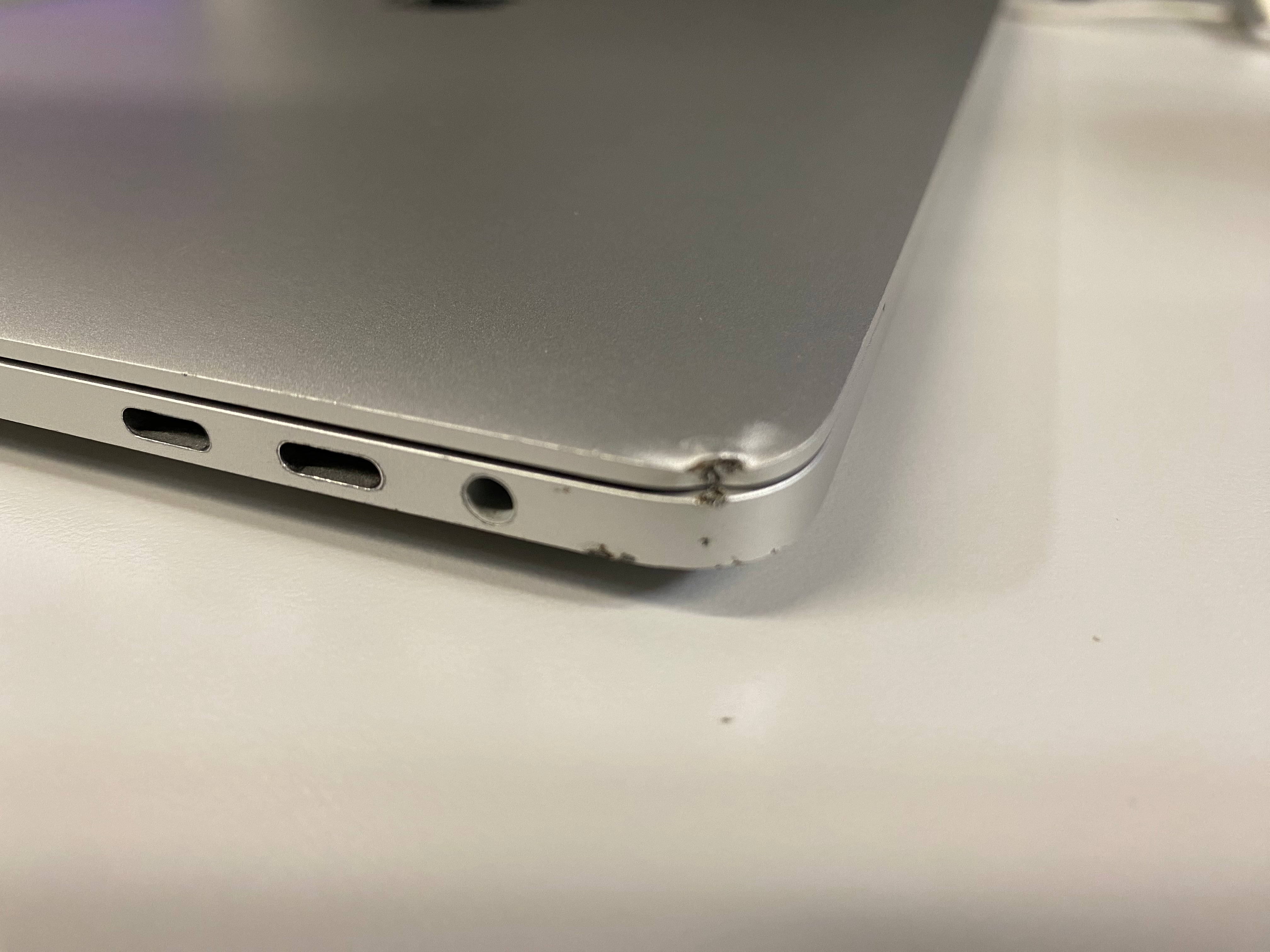 201915MacBook Pro - 2.3GHz Core i9 - 5500M - 32GB1TB