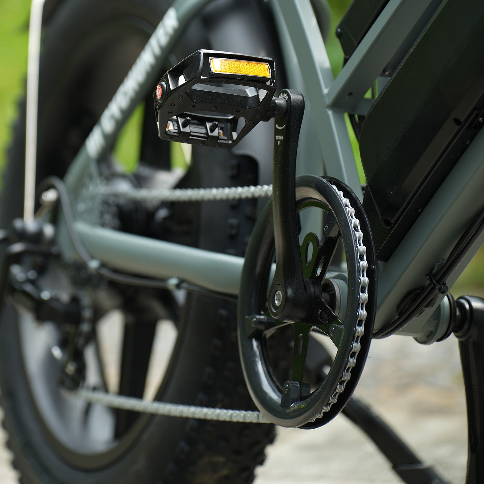 CycHunter Electric Moped - Your Ultimate Urban and Trail Companion
