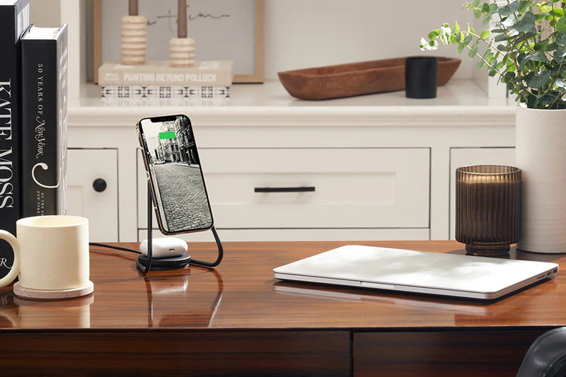 Courant Mag:2 Classics Wireless MagSafe Charging Pad - Elevate Your Charging Experience