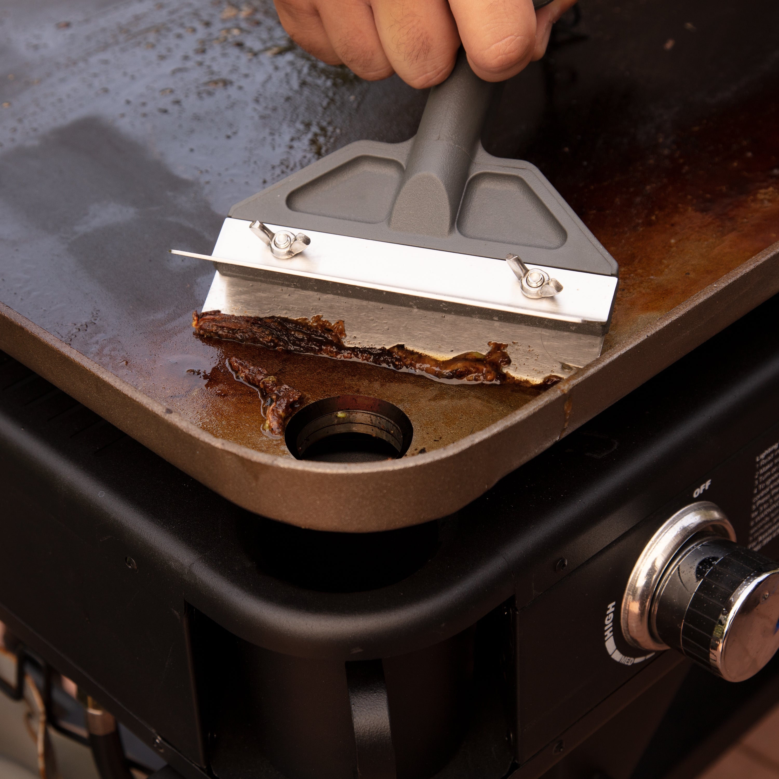 Cuisinart 36-inch 4-Burner Gas Griddle - Your Outdoor Cooking Powerhouse