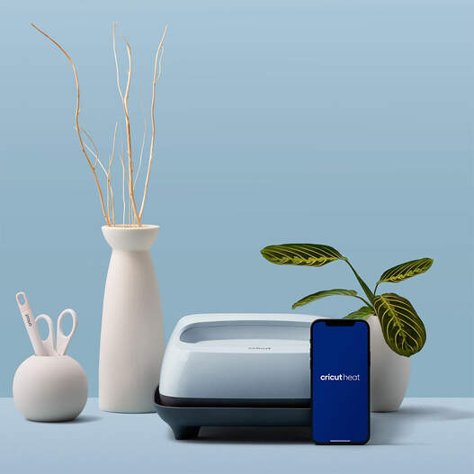 Cricut EasyPress 3 - The Ultimate Heat Press for Your Creative Projects