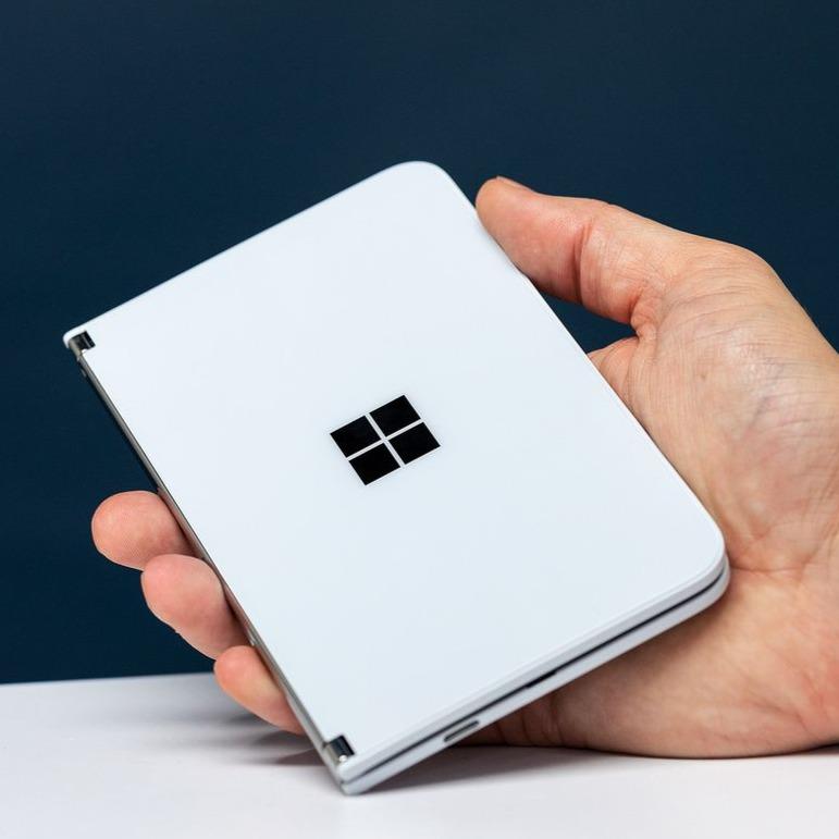 Microsoft Surface Duo 4G LTE - Your All-in-One Productivity Companion