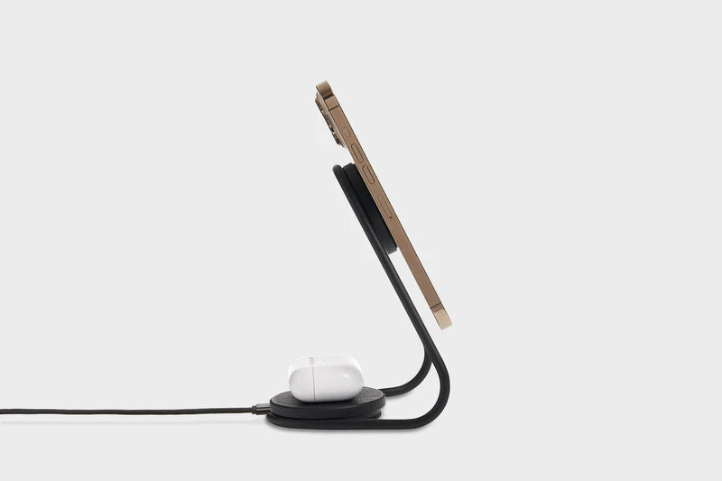 Courant Mag:2 Classics Wireless MagSafe Charging Pad - Elevate Your Charging Experience