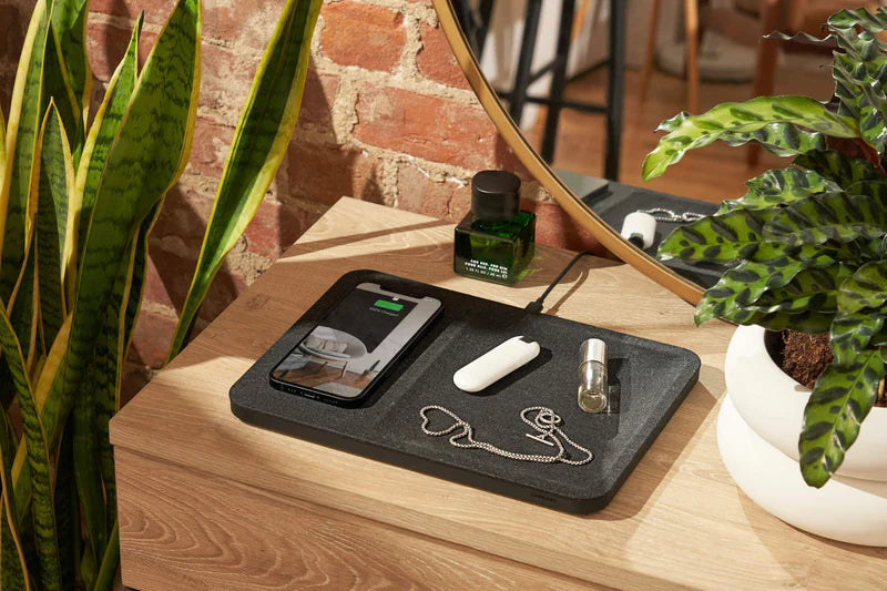 Courant Catch 3 Classic Wireless Charging Pad - The Ultimate Charging Companion