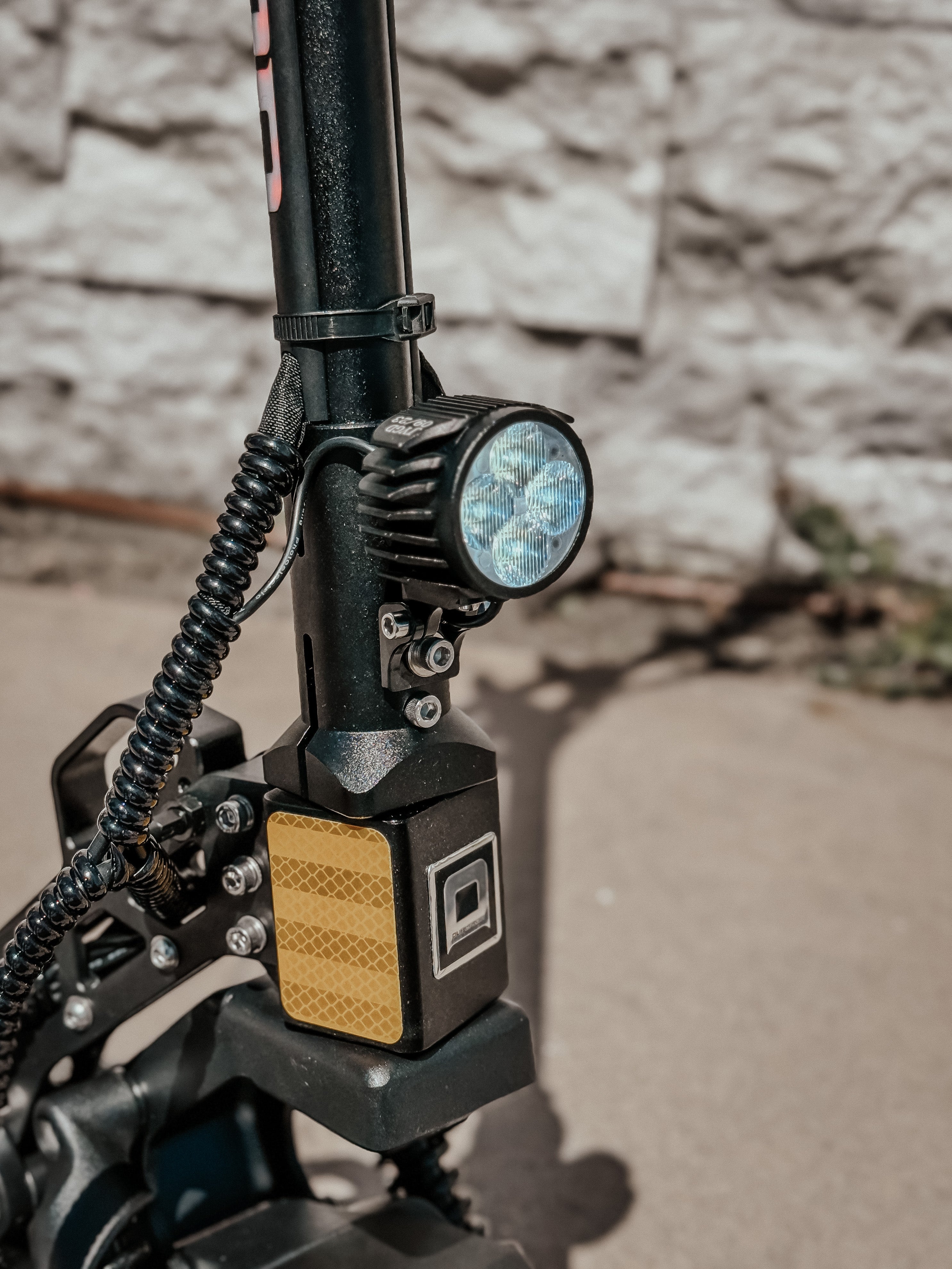 Dualtron Mini Special Long Body Electric Scooter - LG 52V21Ah Battery: Your Ultimate Urban Commute Companion